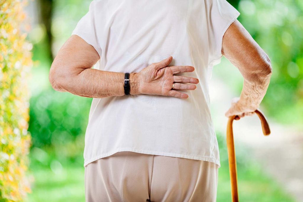 5 benefícios da ioga para combater o envelhecimento